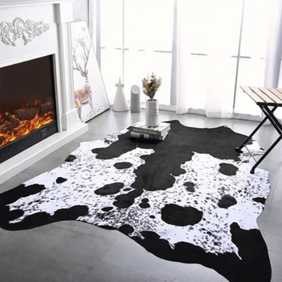 Cowhide Rugs for a Stylish Home Decor - Picture 1 of 6
